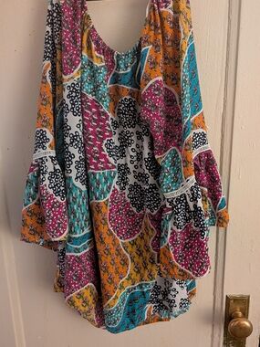 Grace Elements Floral Patchwork Top in Pink, Teal & Black